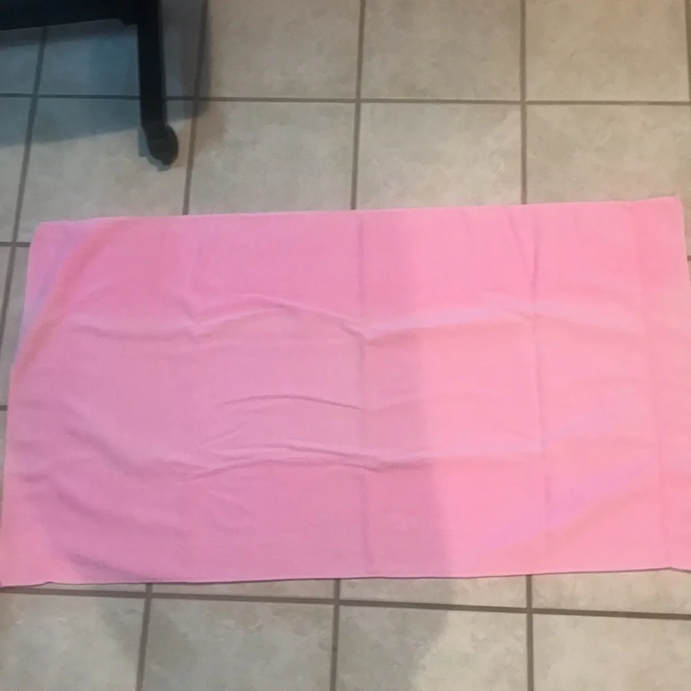 Towels Bundle of 6 Vintage Pink Bath Towels